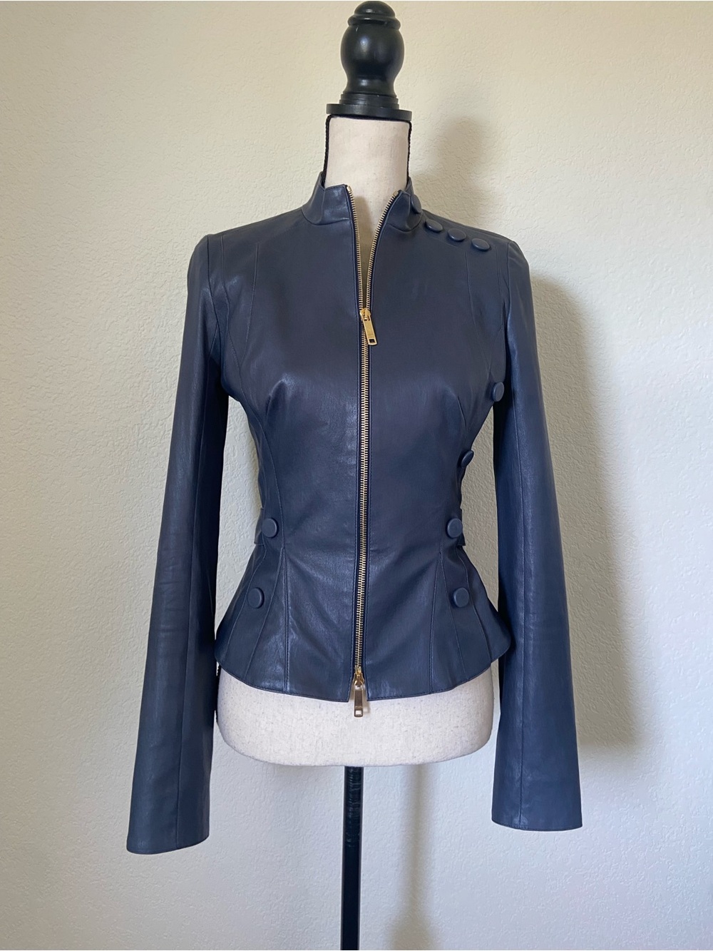 jitrois. 100% Lambskin Blue Leather Jacket Size 38